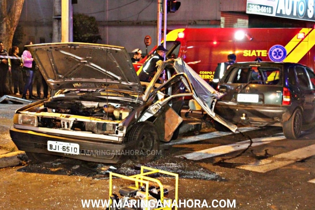 foto de Homem é ejetado do carro após colisão violenta em Maringá