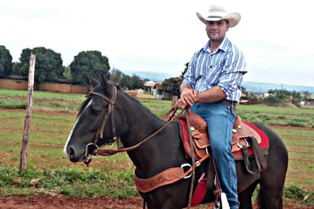 foto de Homem morre após ser atingido por facada no peito durante cavalgada em Iguaraçu