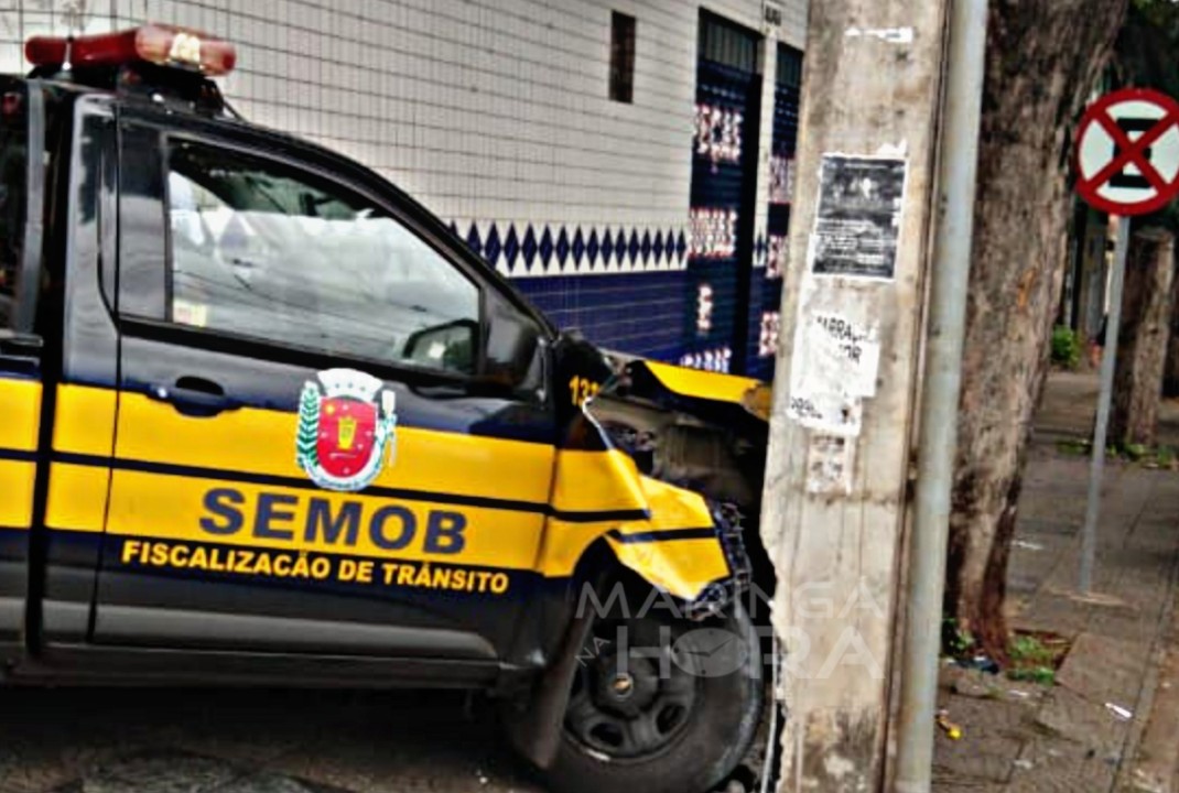 foto de Viatura do Semob se envolve em acidente e duas pessoas ficam feridas em Maringá