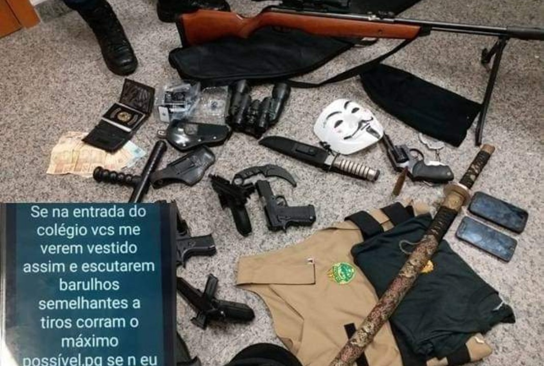 foto de Com farto armamento, aluno de 14 anos é apreendido e diz que planejava massacre na região metropolitana de Curitiba