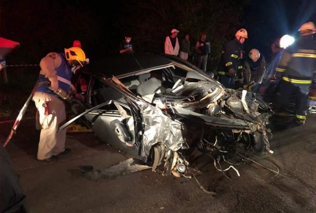 foto de Quatro pessoas ficam feridas e uma morre em colisão na PR 323