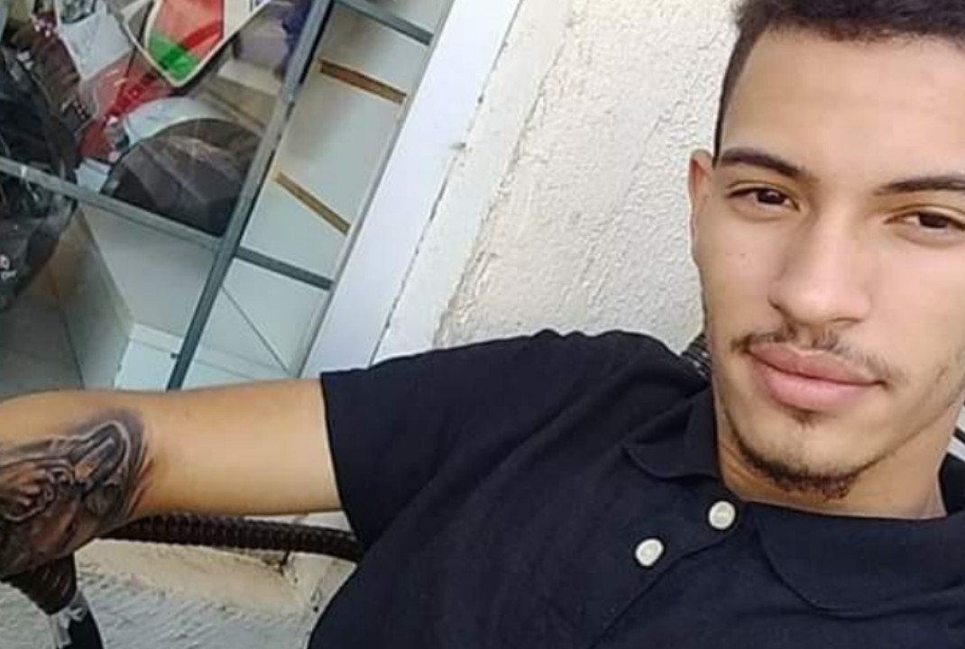 foto de Jovem morre após acidente com ônibus e moto em Maringá