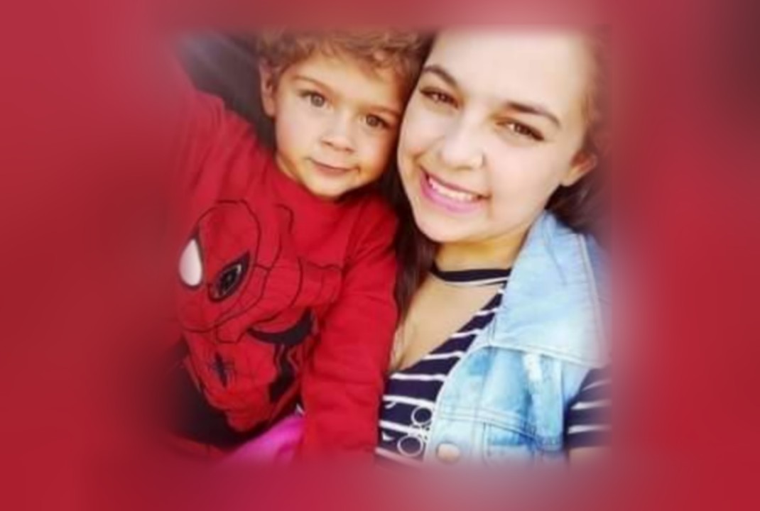 foto de Tragédia – Mãe e filho de 4 anos morrem em trágico acidente que matou 3 pessoas no Paraná