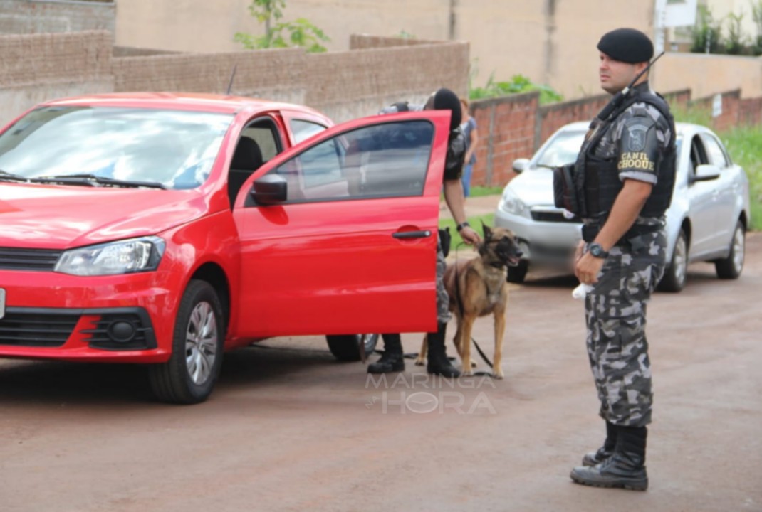 foto de Motorista de aplicativo tem carro roubado por criminosos durante corrida em Maringá