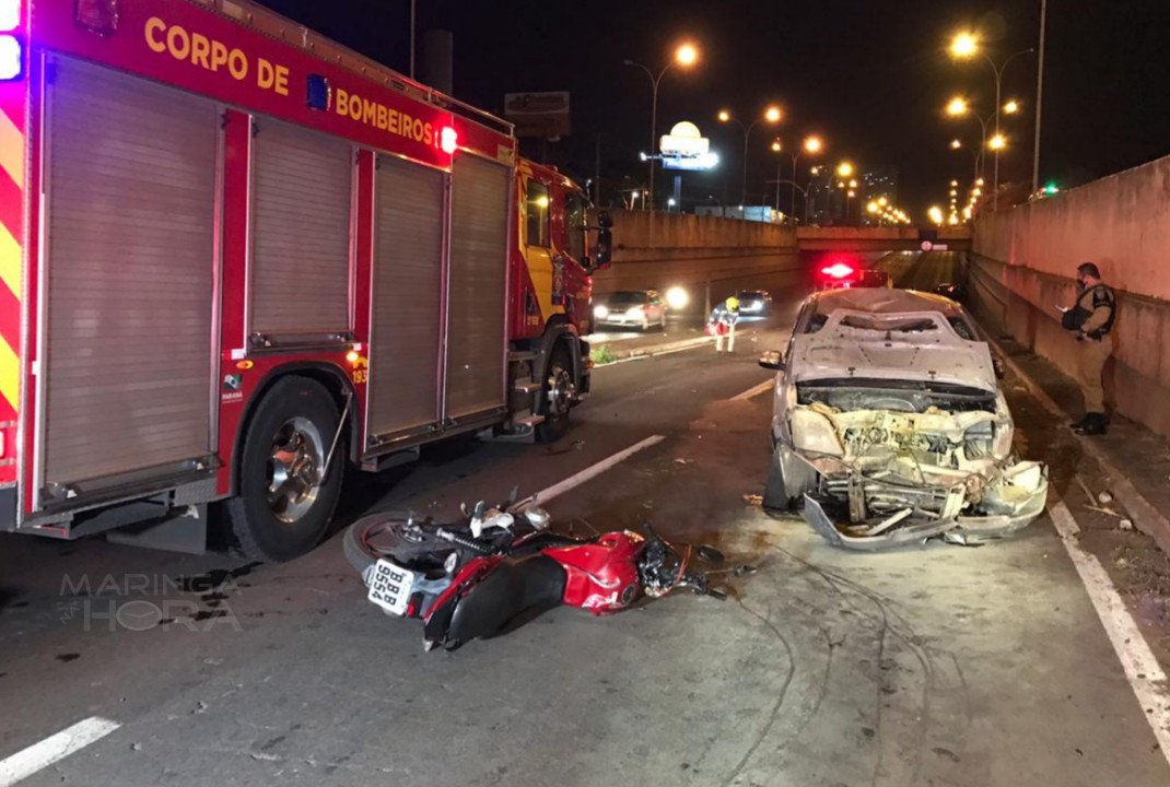 foto de Motorista invade pista contrária da Avenida Colombo, atropela casal que ocupavam uma motocicleta em Maringá