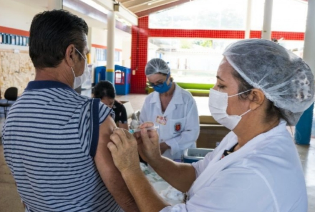 foto de Vacina contra gripe será liberada para todas as pessoas nesta quinta-feira (02), em Maringá 