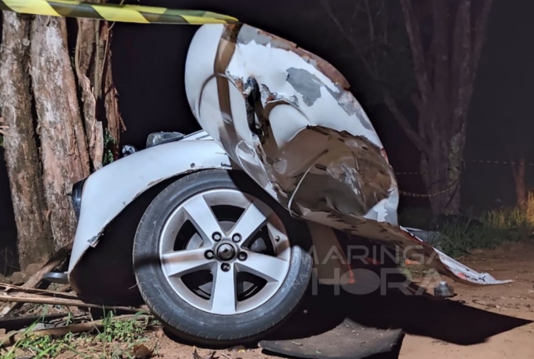 foto de Fusca bate em árvore, jovem morre e outros dois ficam feridos na cidade de Marialva