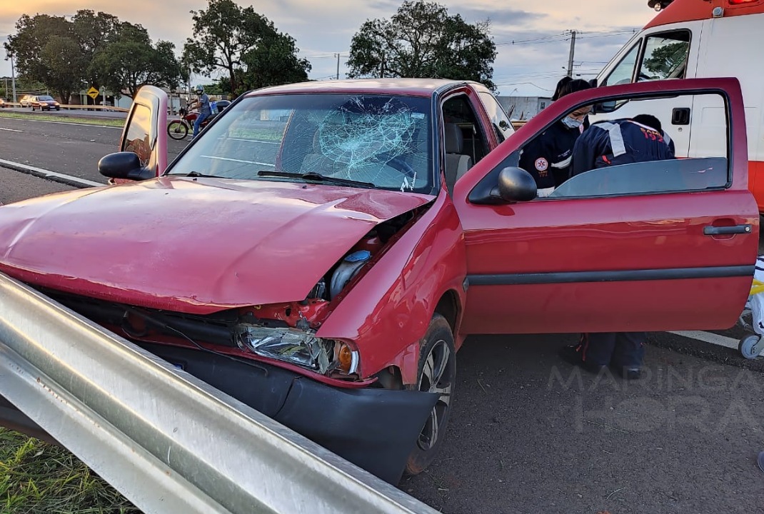 foto de Motorista perde controle de carro e bate contra outro veículo e no guard rail, em Paiçandu