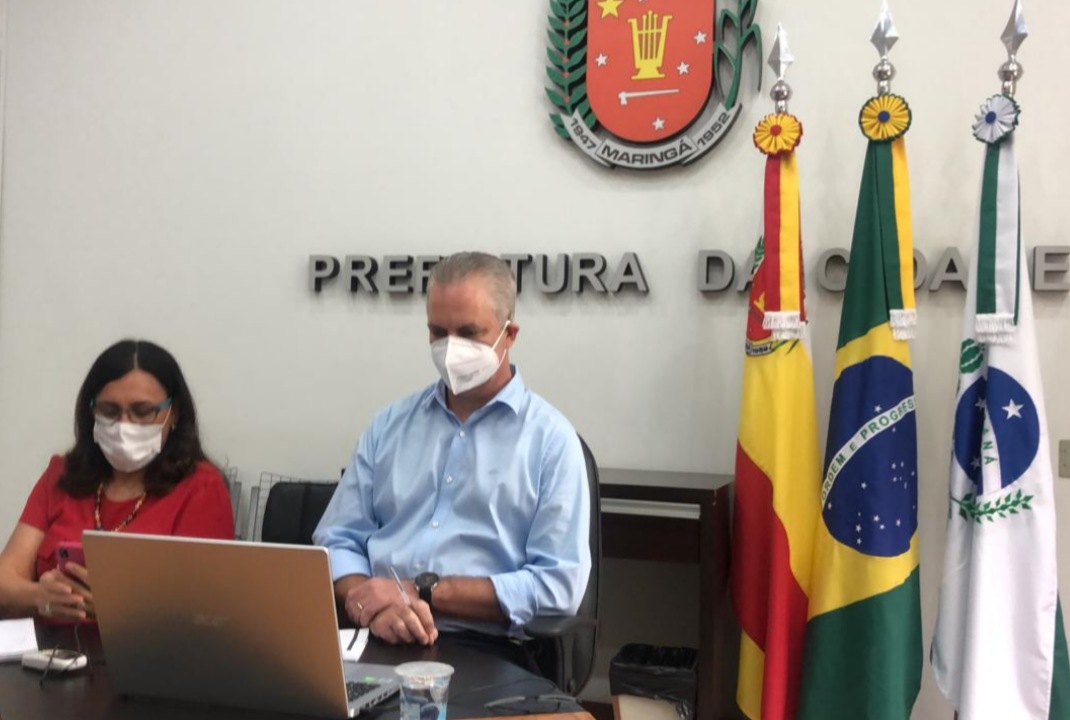 foto de Vacinação da Covid-19 começa nesta quarta, 20, de acordo com o Ministério da Saúde, em Maringá