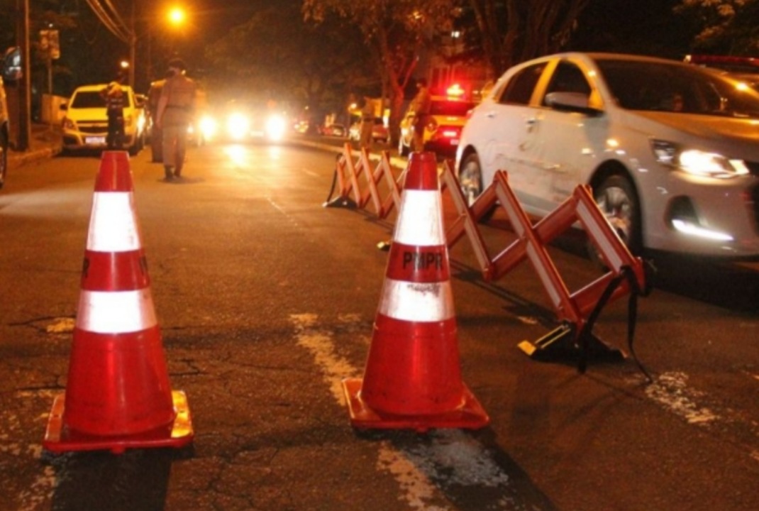 foto de Blitz integrada apreende sete veículos, em Maringá 