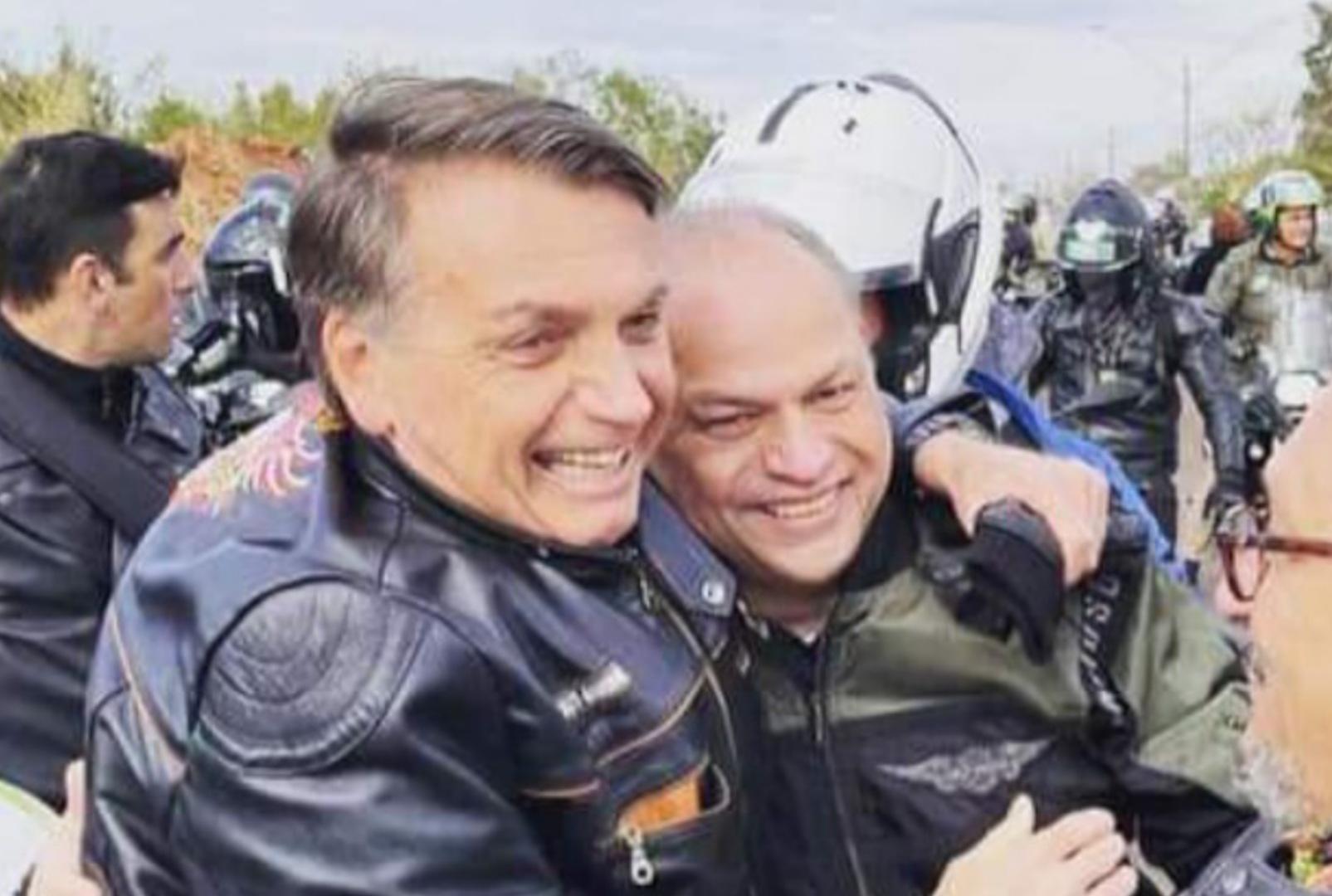 foto de Bolsonaro vem a Maringá em outubro para inauguração de ampliação de aeroporto