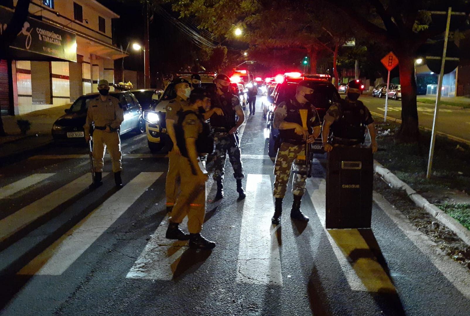 foto de Prefeitura de Maringá participa de Operação Sossego que flagra e encerra festa clandestina