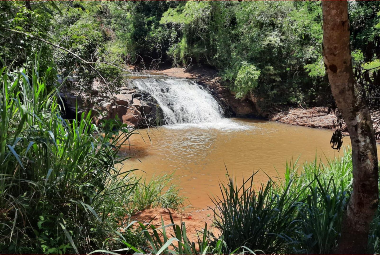 foto de Homem fica em estado grave após se acidentar em cachoeira na cidade de Mandaguaçu