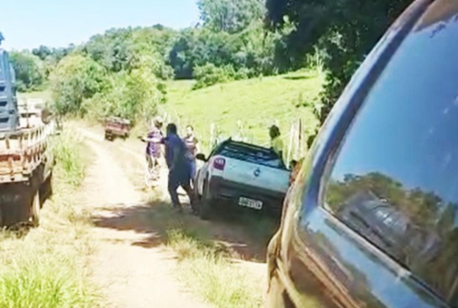 foto de Vídeo chocante mostra tiroteio durante briga por terras que terminou em 4 mortes no Paraná