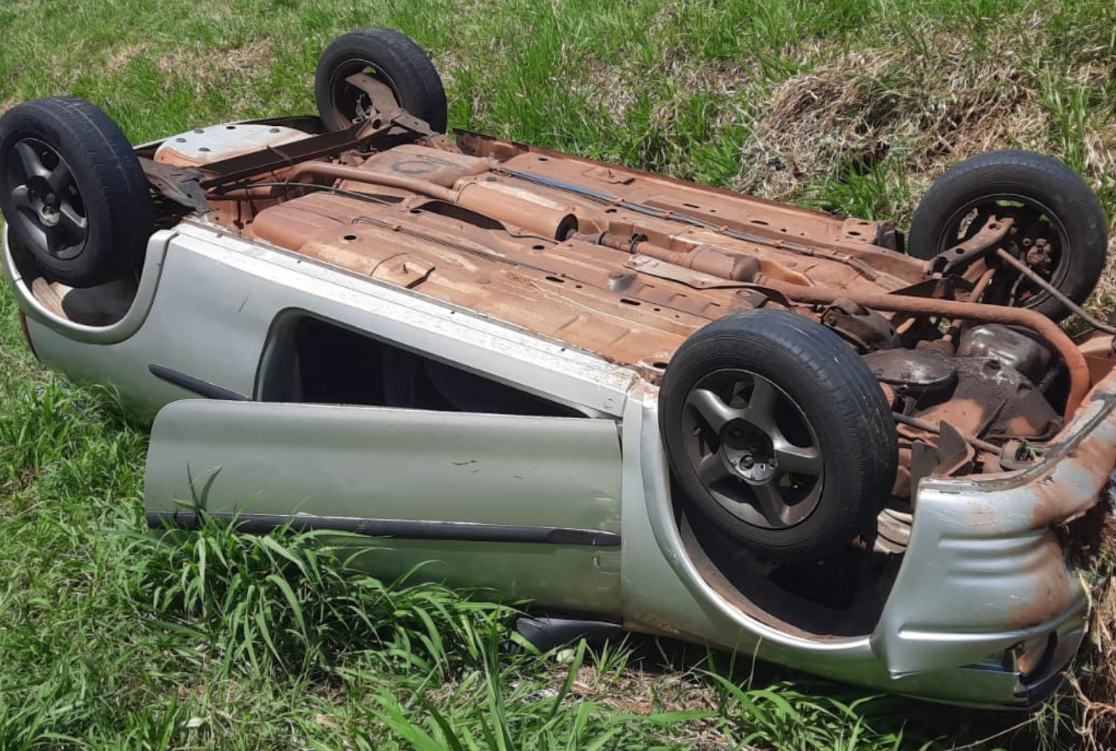 foto de Capotamento de carro na BR-376 termina com mulher ferida nas proximidades de Maringá