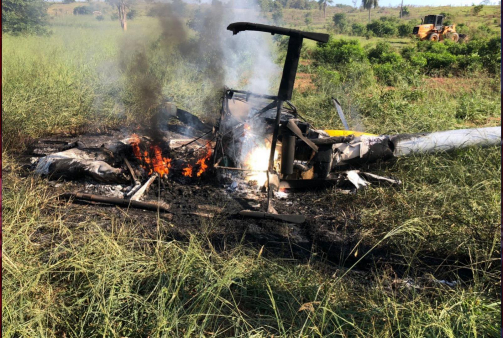 foto de Helicóptero cai no noroeste do Paraná e uma pessoa morre