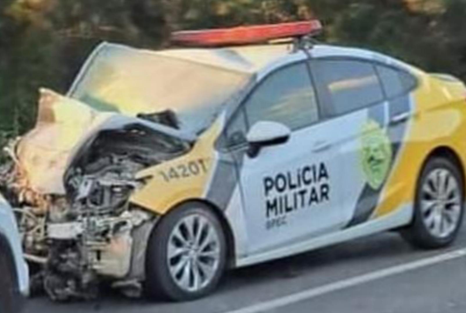 foto de Gravíssimo acidente em rodovia deixa várias pessoas feridas entre elas quatro policiais militares