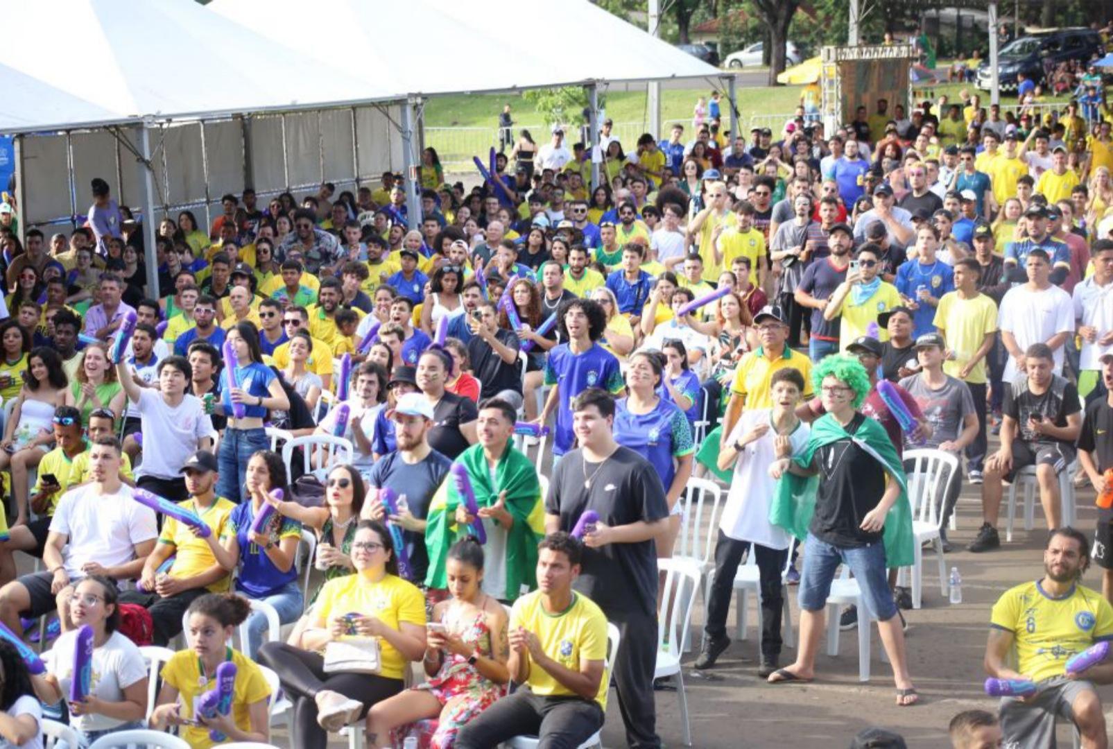 foto de Arena Maringá Fest tem espaço gastronômico e telão gigante para o jogo do Brasil nesta sexta-feira, 9