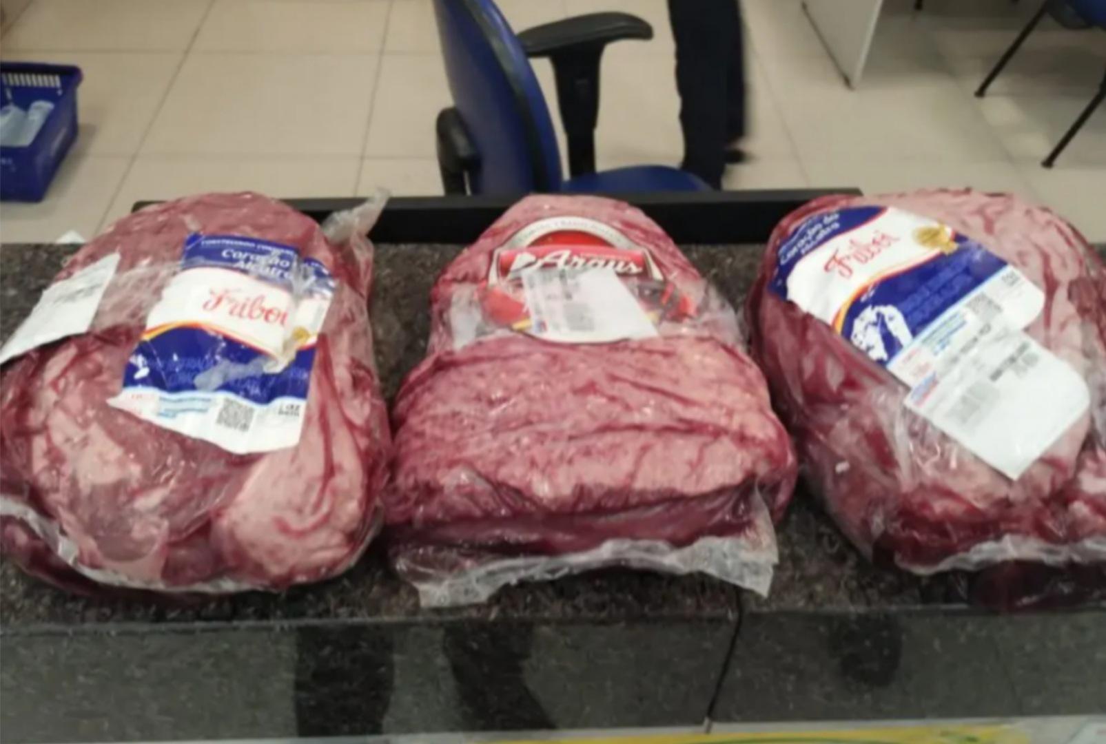 foto de Mulher é presa após furtar peças de picanha de supermercado no Paraná 