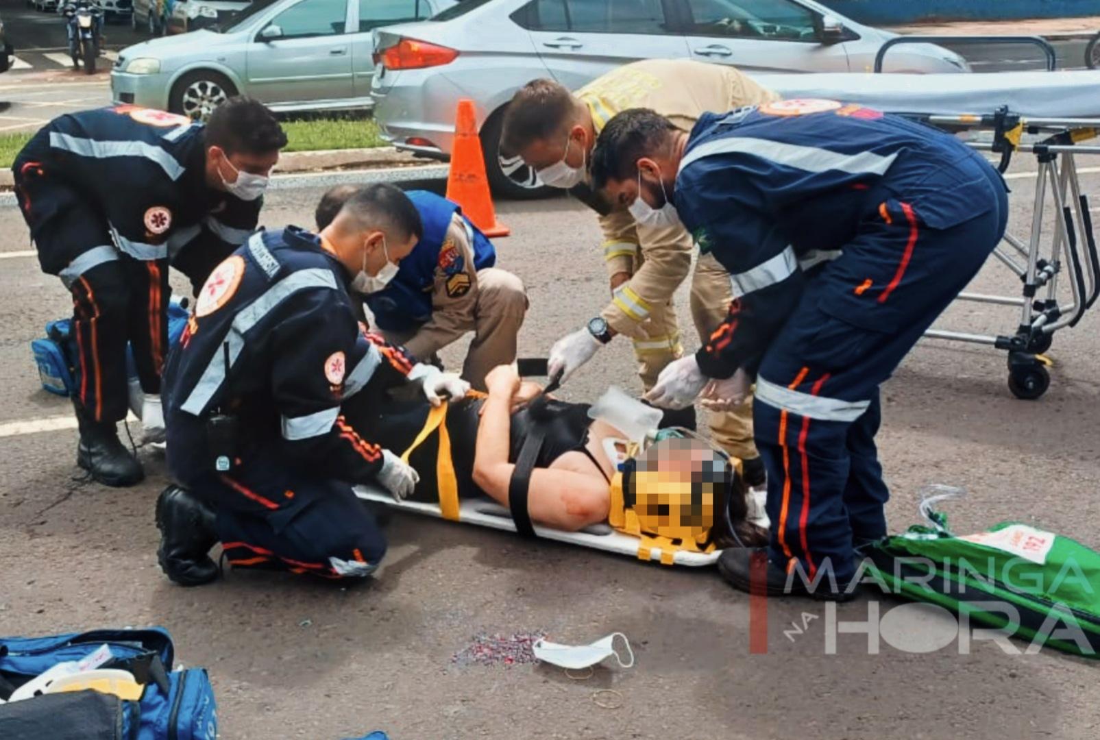 foto de Filha presencia mãe sendo atropelada por moto enquanto atravessava pela faixa de pedestre em Maringá