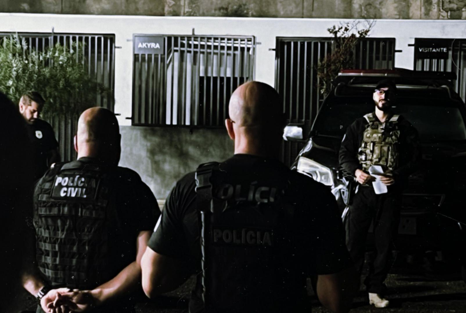 foto de Em combate a organização criminosa responsável pelo tráfico, policiais de Maringá vão às ruas para prender criminosos