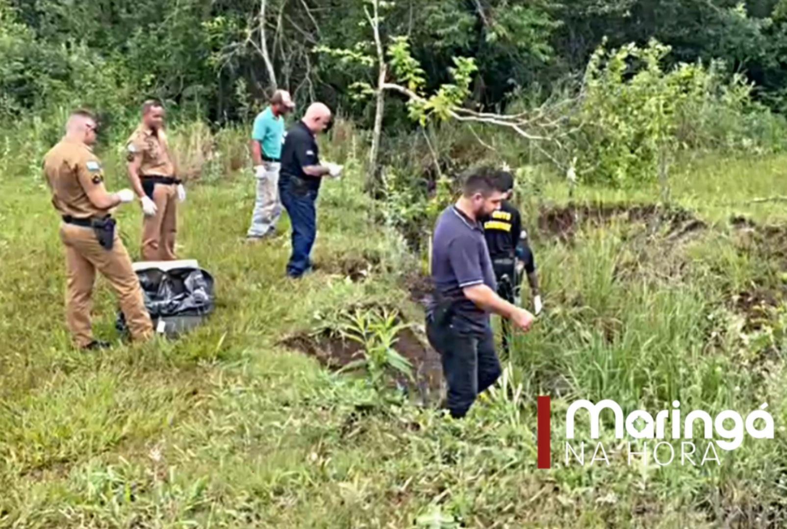 foto de Mulher é encontrada morta e nua dentro de vala na zona rural