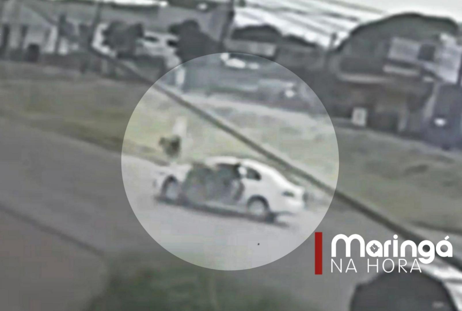 foto de Vídeo mostra acidente que deixou motociclista gravemente ferido em Maringá