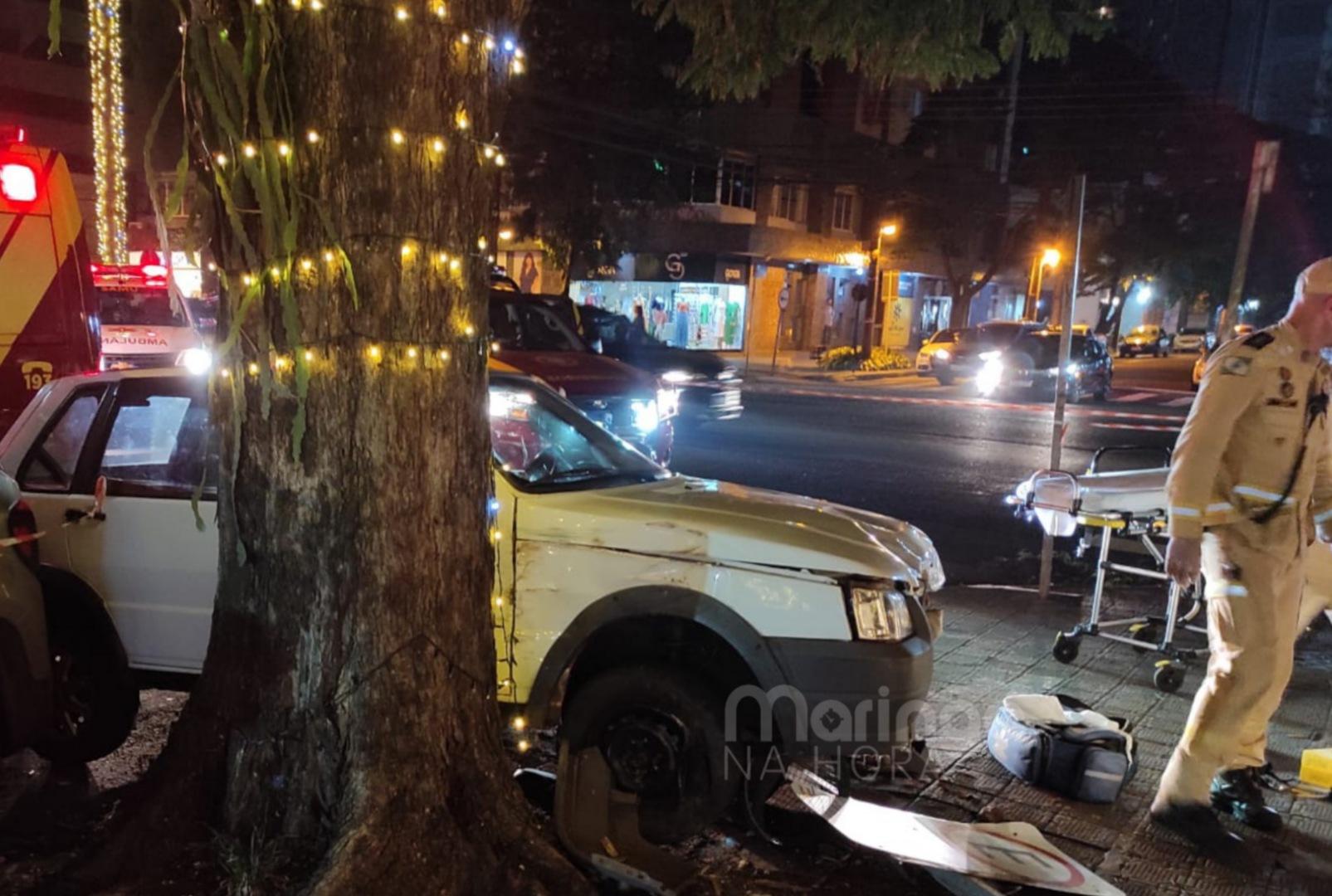 foto de Mãe, pai e filhos são atropelados na calçada por carro em Maringá