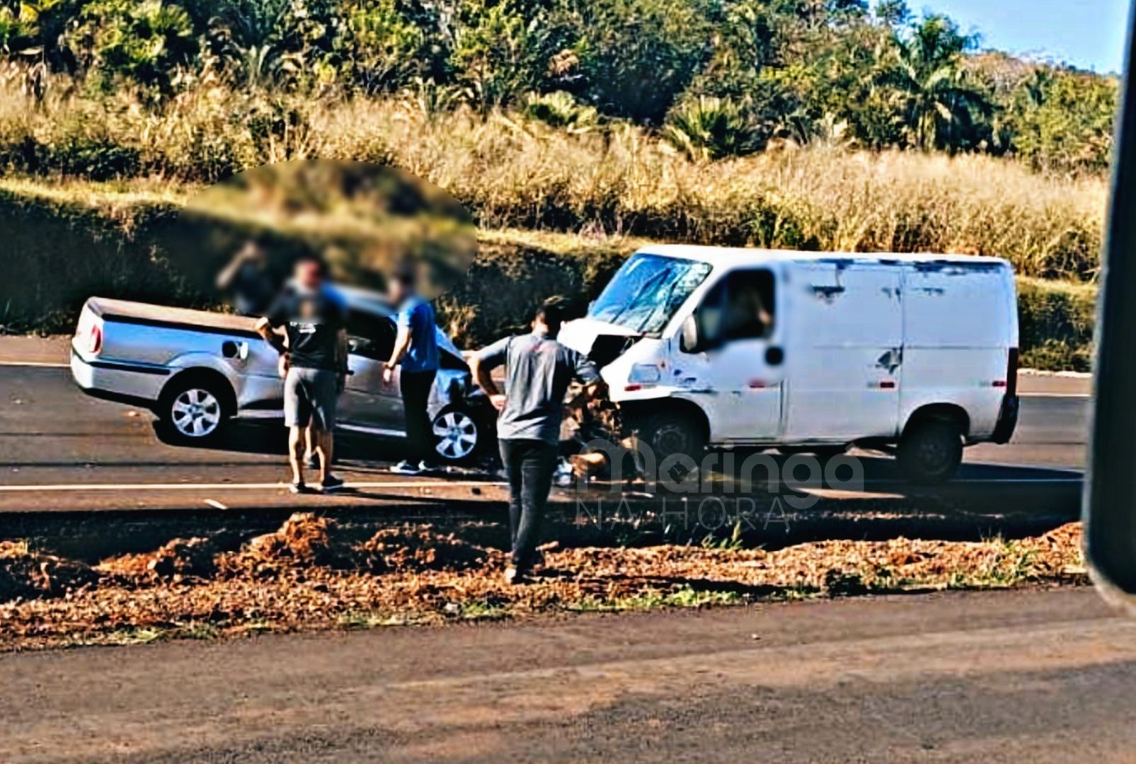 foto de Tragédia: três pessoas morrem em acidente na PR-317