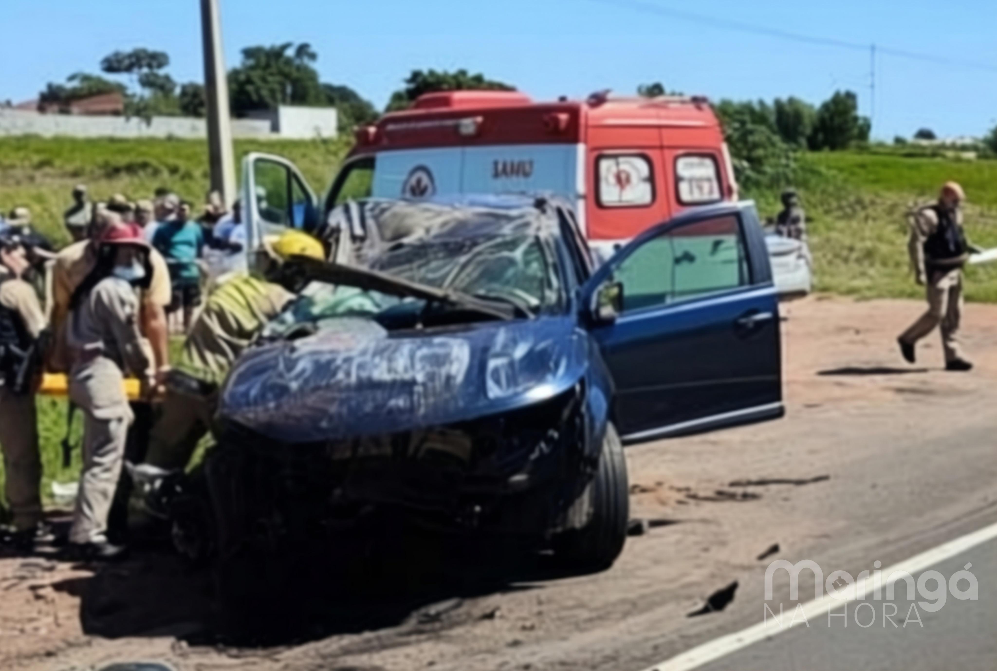 foto de Duas pessoas morrem e cinco ficam feridas após acidente na PR-323