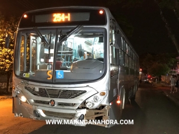 foto de Duas pessoas ficaram feridas após colisão com ônibus Cidade Verde em Maringá