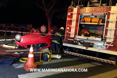 foto de Mulher fica ferida após veículo capotar em Maringá