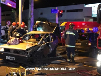 foto de Homem é ejetado do carro após colisão violenta em Maringá