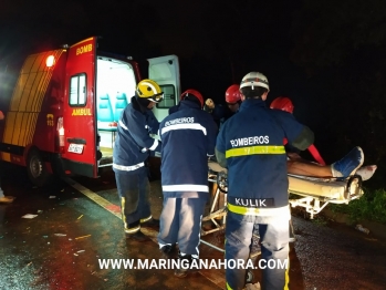 foto de Carro capota, e deixa três feridos na PR-317