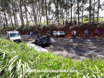 foto de Tragédia na região de Maringá; Cinco pessoas morrem em um grave acidente entre Santa Fé e Iguaraçu