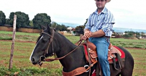 Homem morre após ser atingido por facada no peito durante cavalgada em Iguaraçu