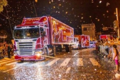 foto de Tradicional caravana de Natal da Coca-Cola passa por Maringá na segunda-feira dia 10/12