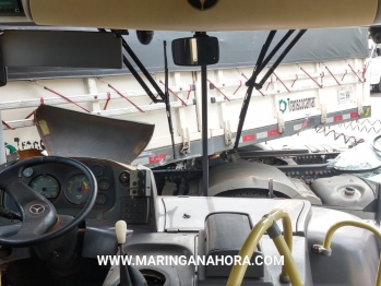 foto de Cinco pessoas ficam feridas em acidente envolvendo ônibus do transporte coletivo e uma carreta, entre Paiçandu e Maringá