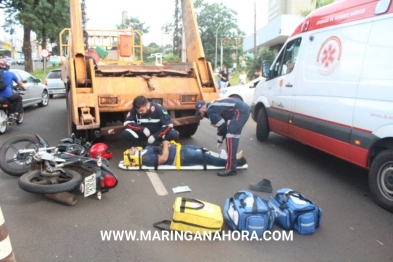 foto de Acidente entre moto e caminhão deixa jovem com ferimentos graves em uma das pernas em Maringá 