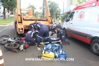 foto de Acidente entre moto e caminhão deixa jovem com ferimentos graves em uma das pernas em Maringá 