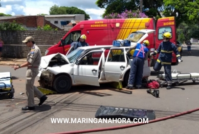 foto de Colisão em cruzamento deixa 5 pessoas feridas em Maringá