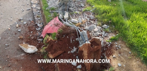 foto de Motorista é socorrido inconsciente após bater carro e derrubar poste em Maringá