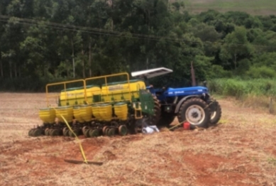 foto de Homem morre atropelado pelo próprio trator na Zona Rural de Astorga