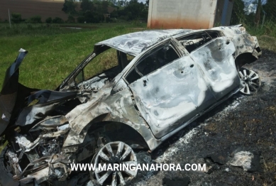 foto de Jovem morre carbonizado após veículo cair em ribanceira na região de Maringá