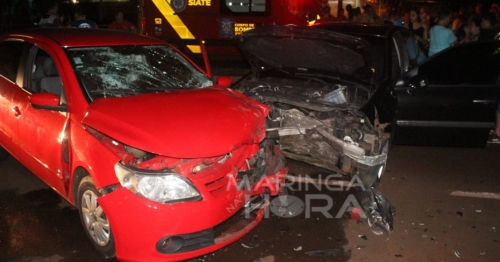 Motorista embriagado invade a contramão, bate de frente com outro veículo e fere casal em Maringá