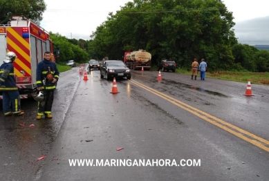 foto de Casal morre e filho de 13 anos fica gravemente ferido em acidente entre carreta e carro na PR-317, entre Maringá e Iguaraçu