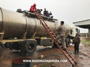 foto de Funcionário de lava-jato em Maringá, é resgatado de dentro de tanque de caminhão após passar mal