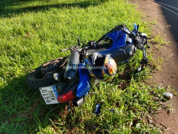 foto de Jovem fica ferido após cair de moto na rotatória da ANPR em Maringá