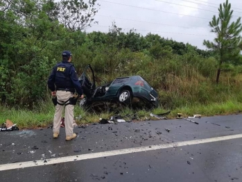 foto de Casal de namorados morre em grave acidente no Paraná