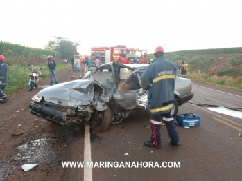 foto de Feriado violento na rodovia PR-323, um idoso morreu e três pessoas ficaram feridas após grave acidente entre Água Boa e Doutor Camargo